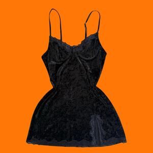 90's 00's vintage black crushed velvet lace y2k babydoll slip dress SMALL